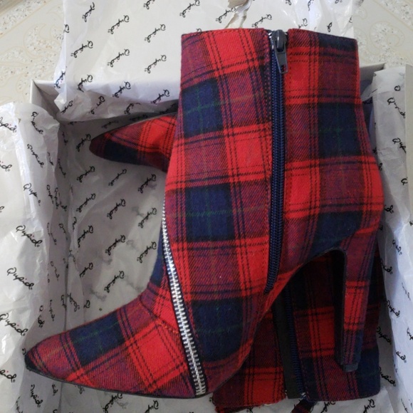 Plaid booties - Picture 2 of 2